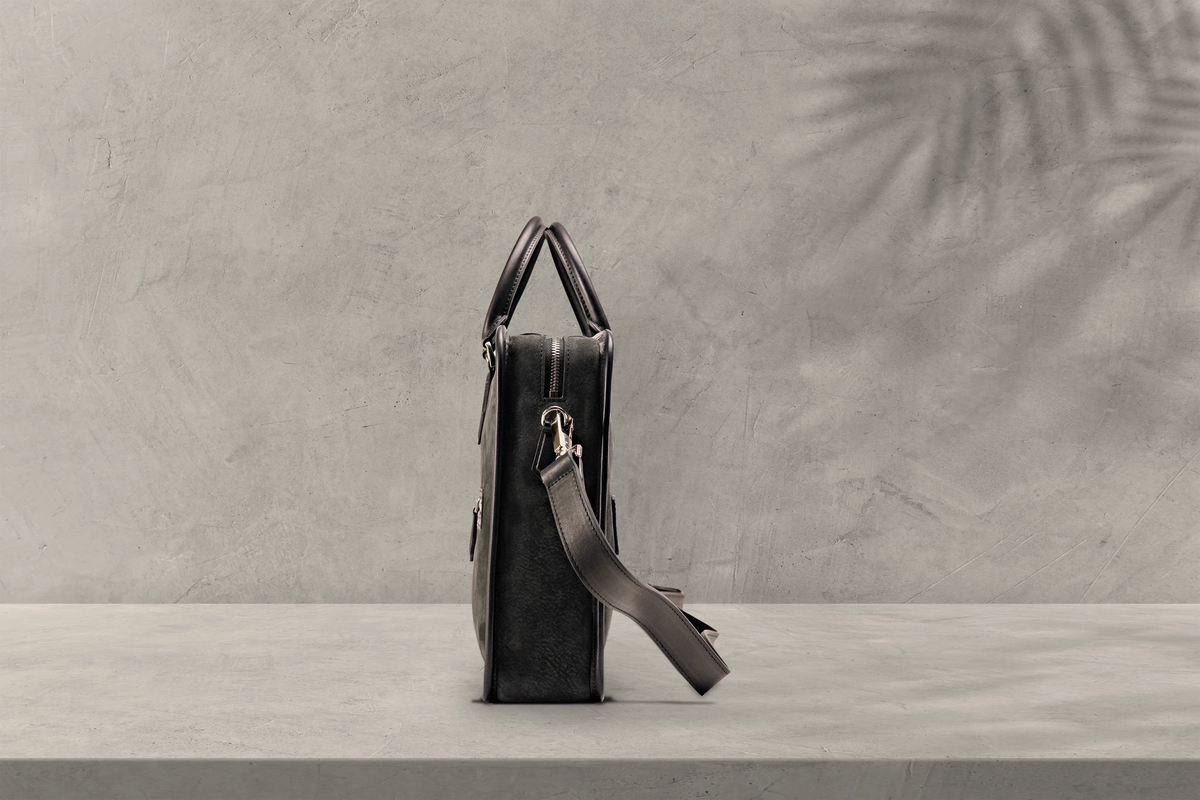 Bosphorus LeatherBriefcase - Nubuck Black
