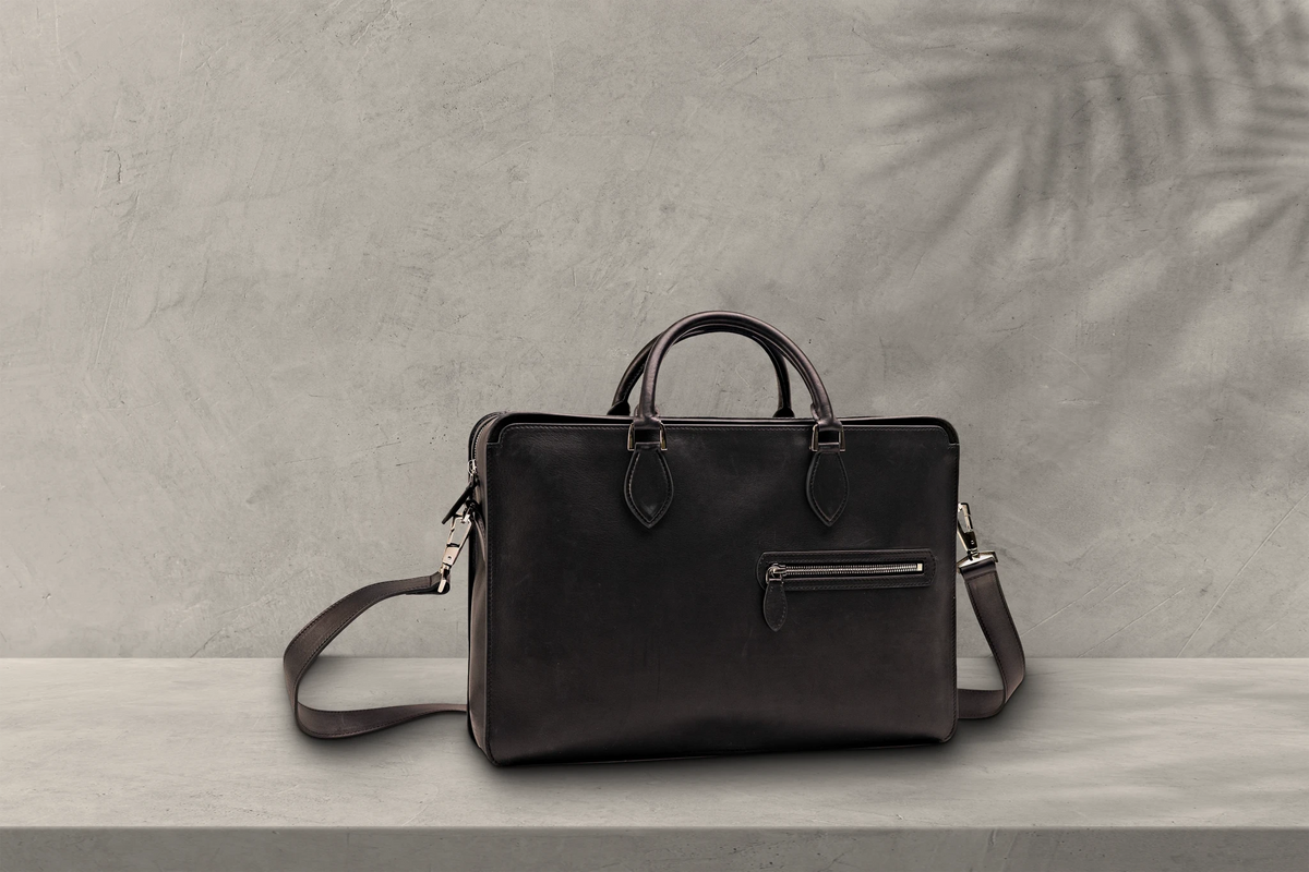 Bosphorus LeatherBriefcase - Silky Black