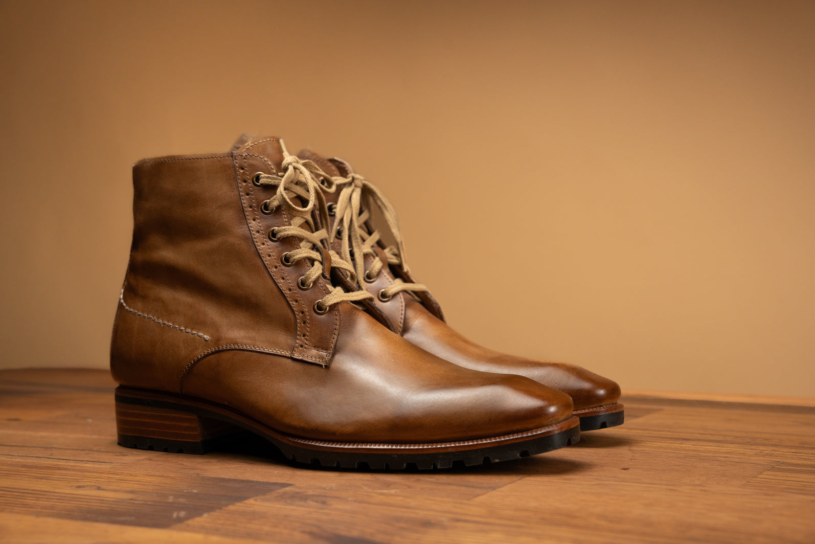 Bosphorus Leather Boots - Pobeda