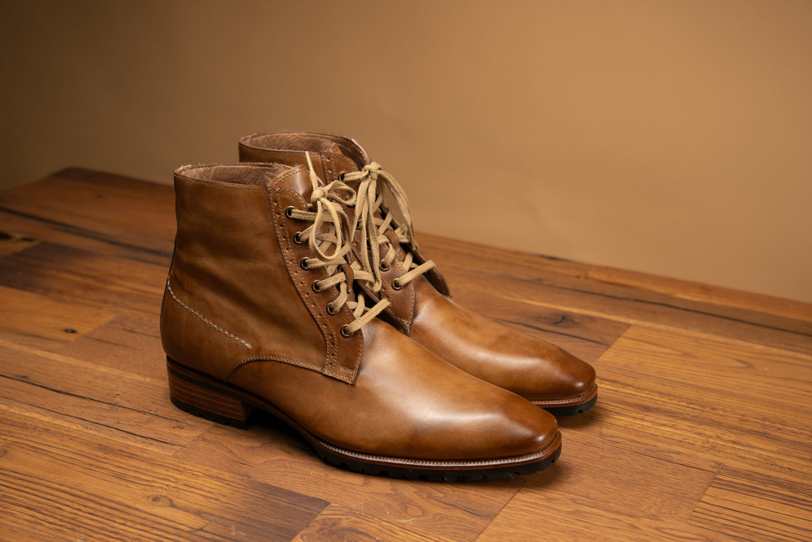 Bosphorus Leather Boots - Pobeda