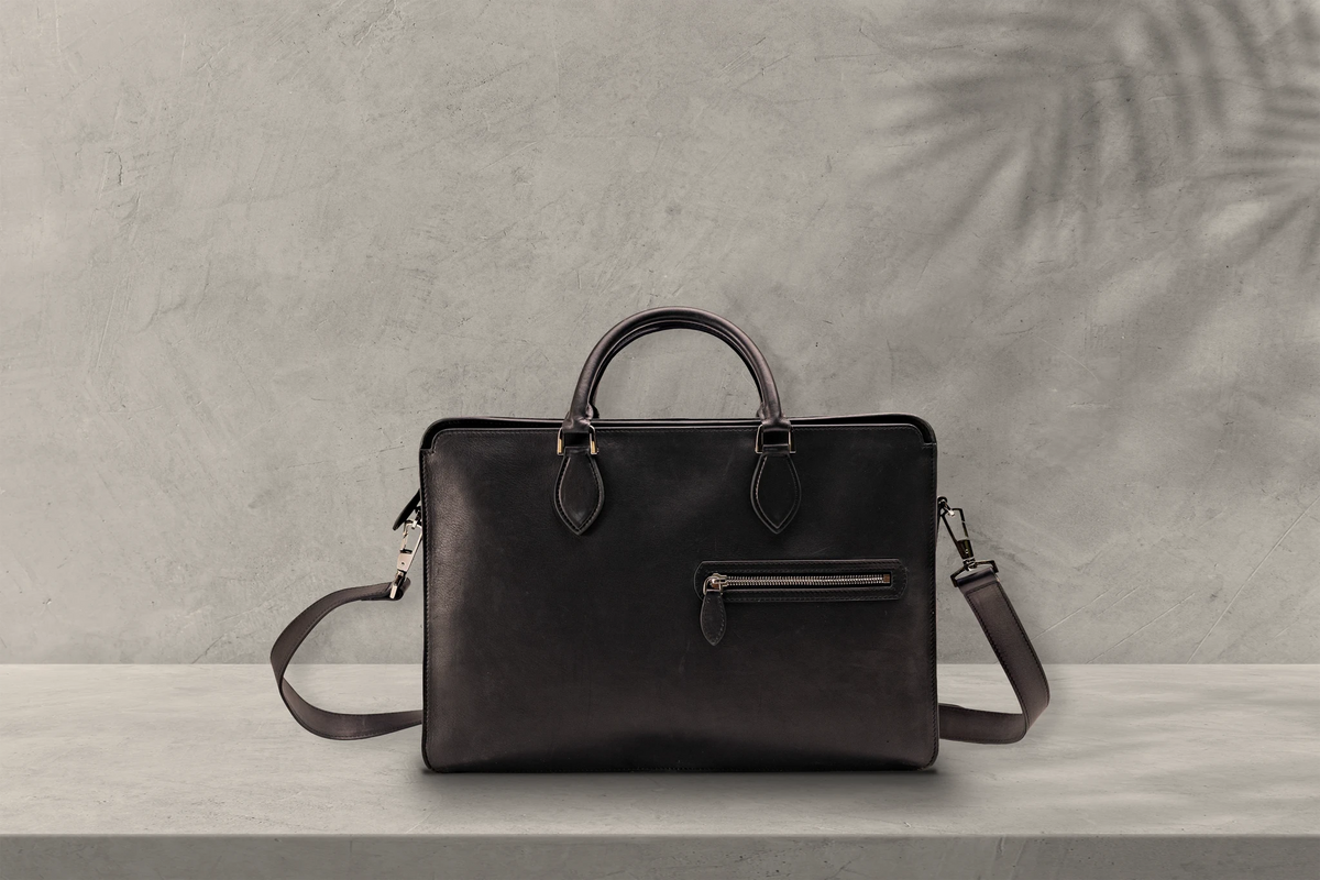 Bosphorus LeatherBriefcase - Silky Black