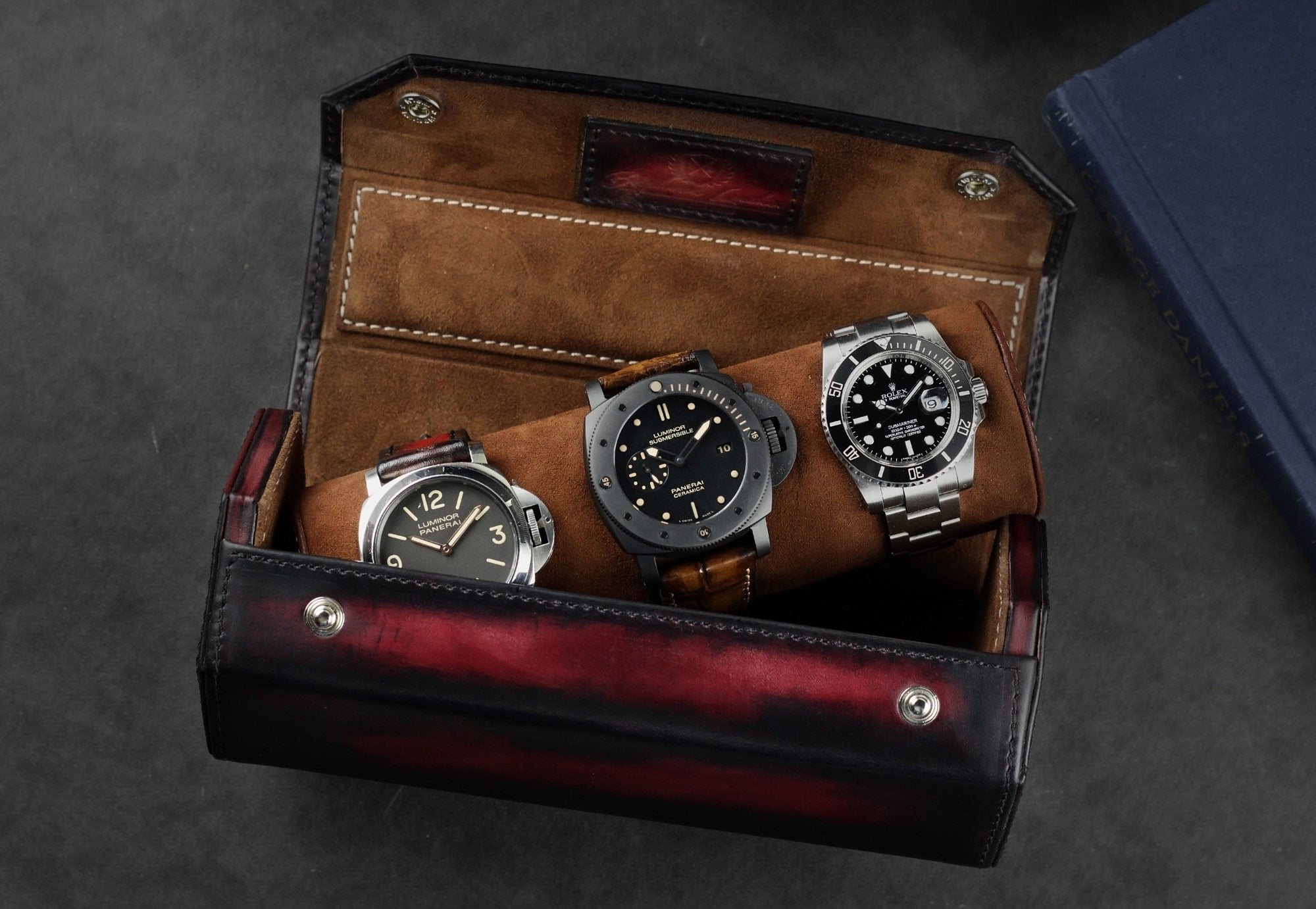 Hexagon Watch Case Patina Red for Three Watches (2614679797845)